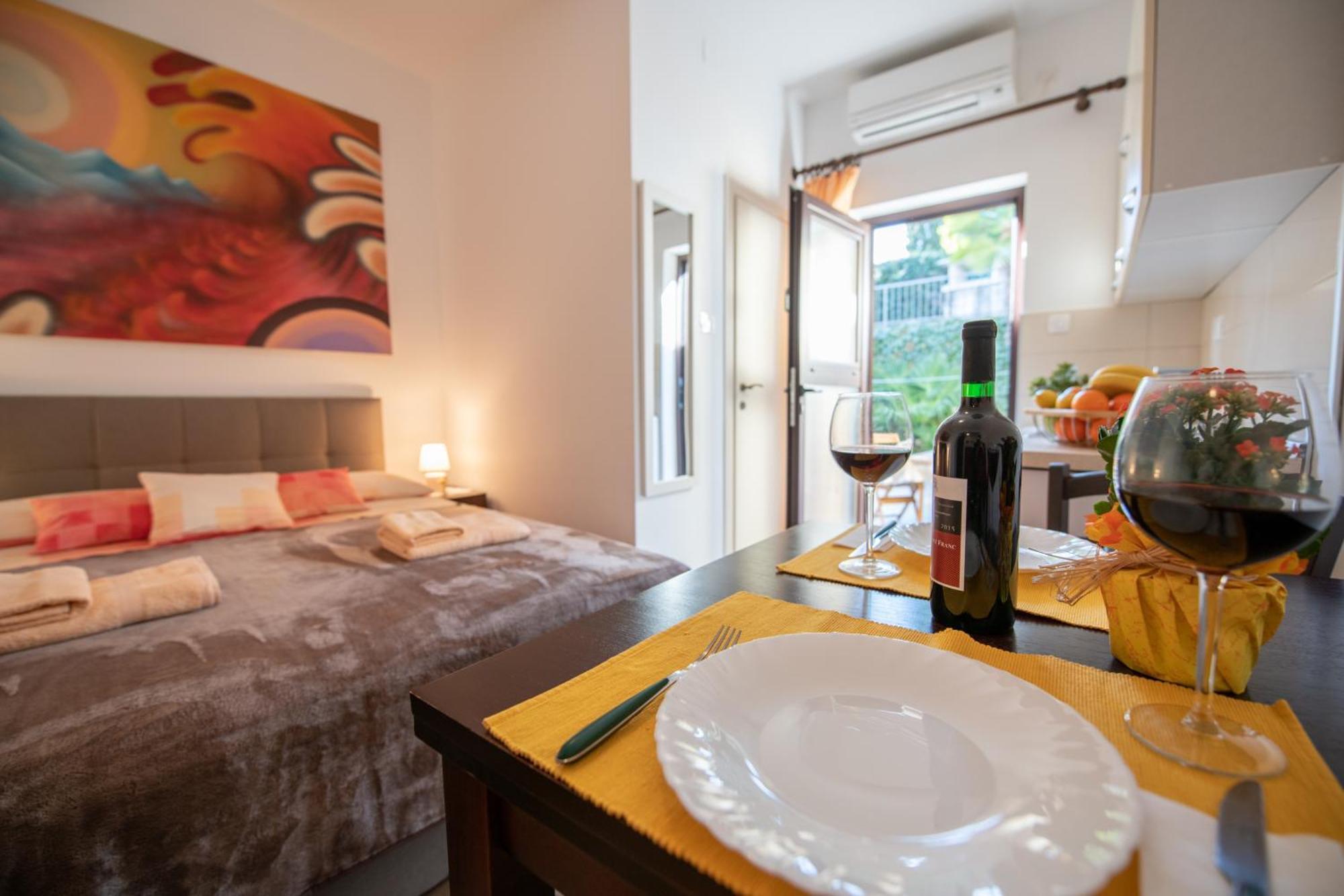 Studio Apartman Tasha Opatija Exteriér fotografie